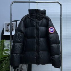 doudoune paragoose Our Story